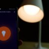 Recenzja Nous Smart Lamp S2 - test taniej inteligentnej lampki biurkowej