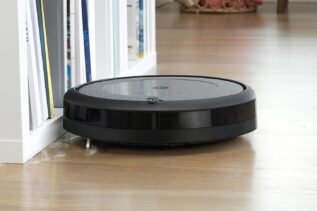 iRobot Roomba i3+