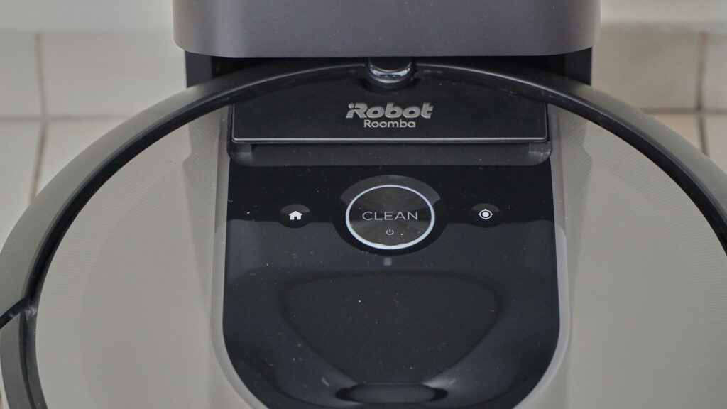 Recenzja iRobot Roomba i7+. Nie musisz nawet opróżniać pojemnika
