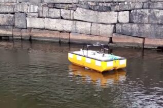 Rejs autonomiczną łodzią po kanałach Amsterdamu? Roboat zaprasza na pokład!