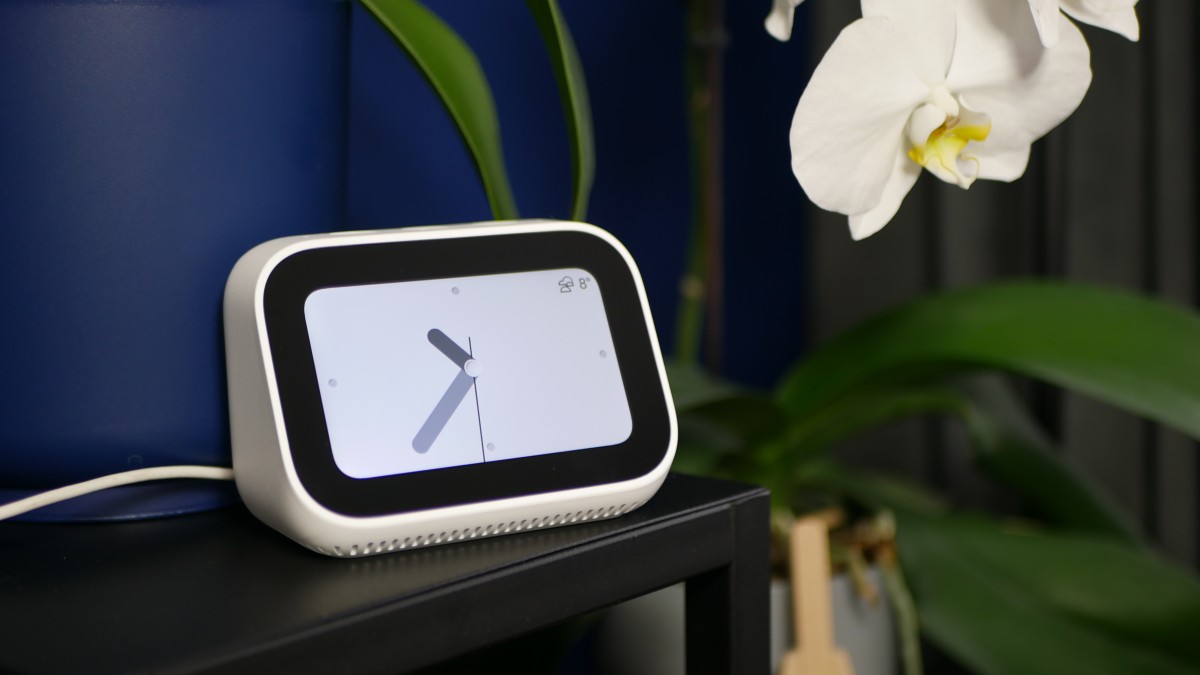 Recenzja Xiaomi Mi Smart Clock z Asystentem Google. Tym razem #xiaomigorsze…
