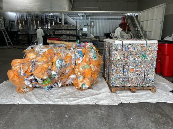 Firma z Kalifornii zamienia plastik nienadający się do recyklingu w minecraftowe bloki