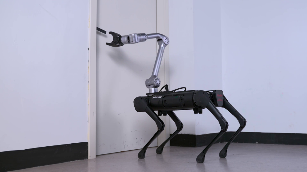 Unitree Z1 Robotyczne ramię przyczepione do robo-psa Aliengo