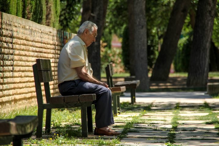 Senior (źródło: Pixabay)
