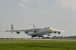 Antonow AN-225 Mrija
