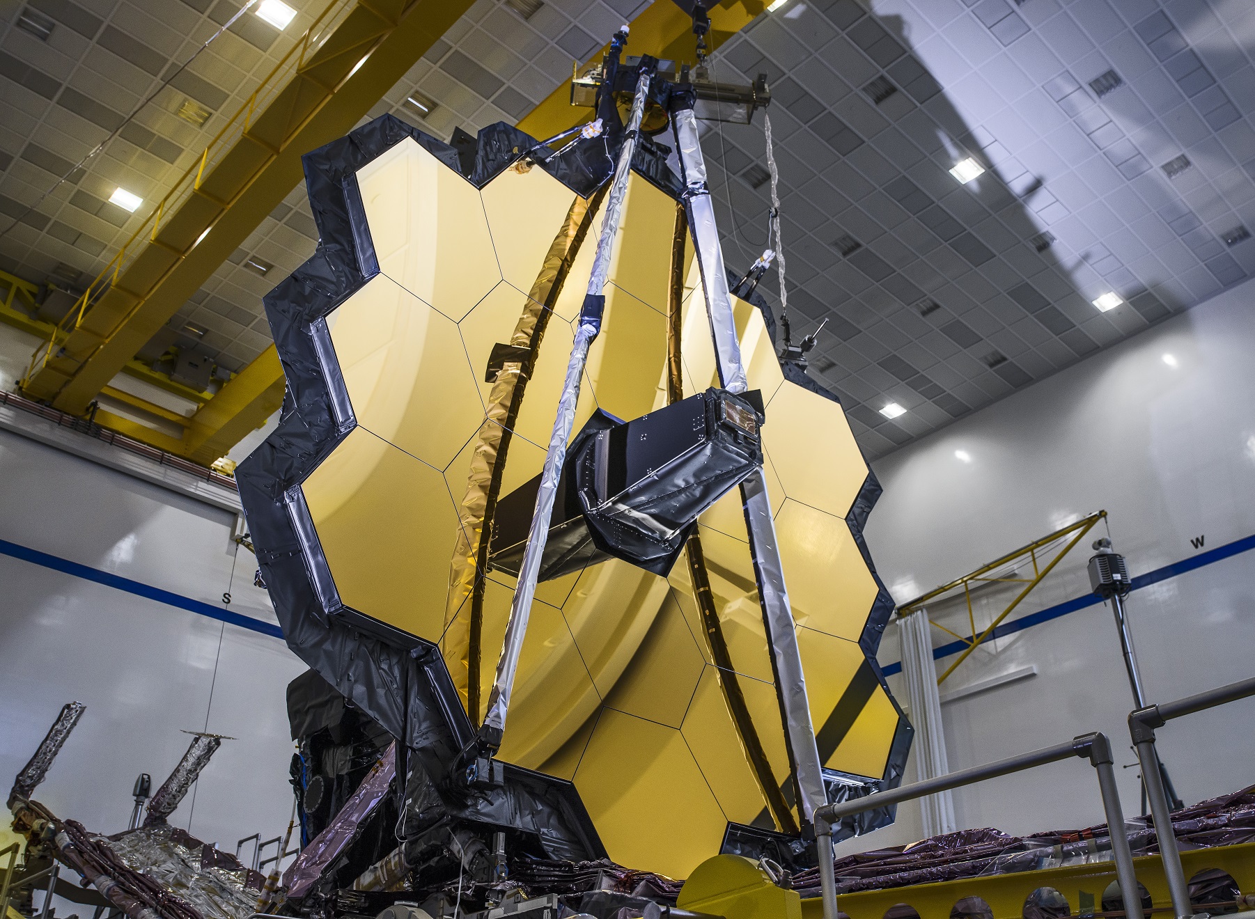 Kosmiczny teleskop Jamesa Webba