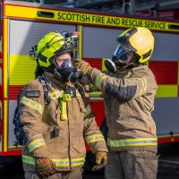 Specjalny kask pomoże strażakom w ratowaniu ludzi