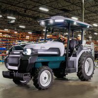 Pierwszy na świecie elektryczny traktor ze wsparciem AI imponuje