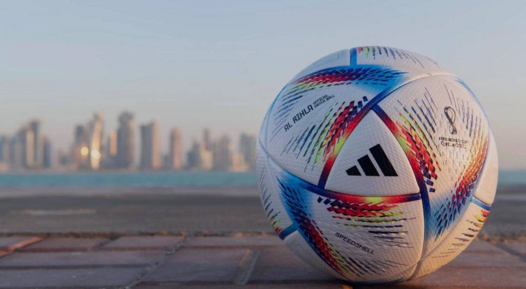 Adidas, piłka Al Rihla, źródło: FIFA