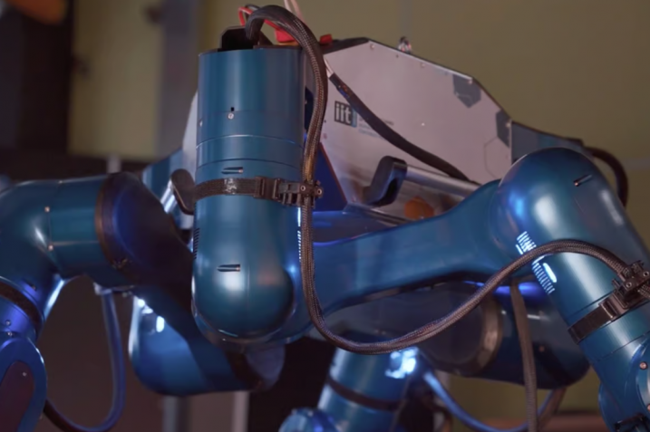 Robot MARM (Źródło: Istituto Italiano di Tecnologia)