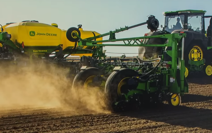 John Deere (Źródło:deere)