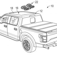 System dokowania dronów Forda (źródło: patents.google.com)