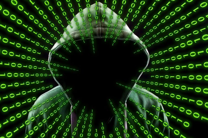 Haker, malvertising powraca, cyberprzestępcy (źródło: Pixabay)