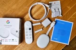 Google Chromecast 4.0 (fot. Kacper Żarski/oiot.pl)