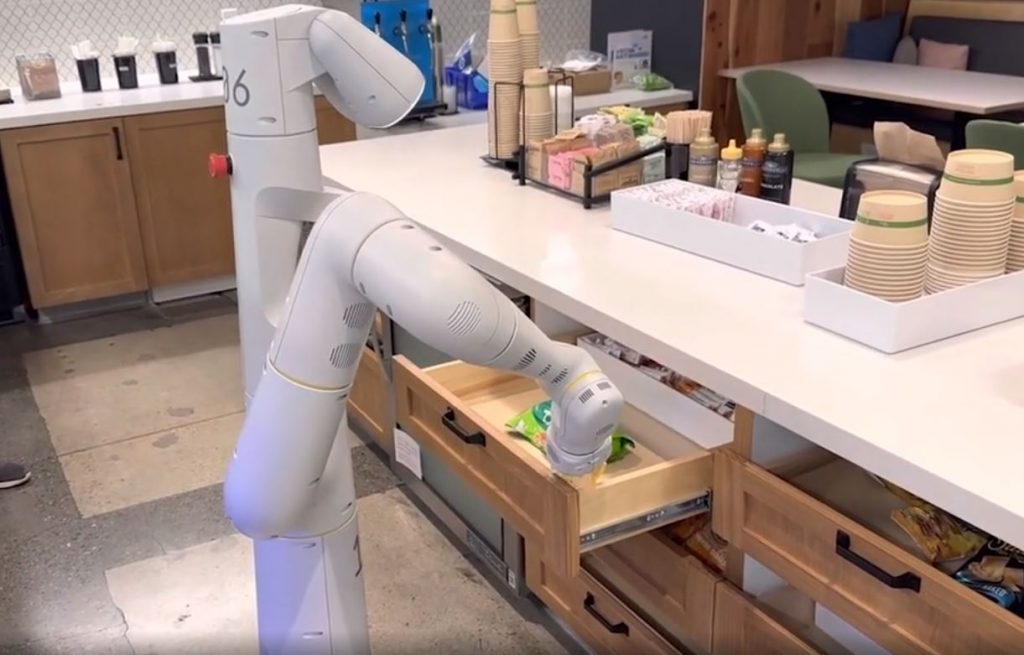 Robot wyposażony w PALME (Źródło: https://palm-e.github.io/#demo)