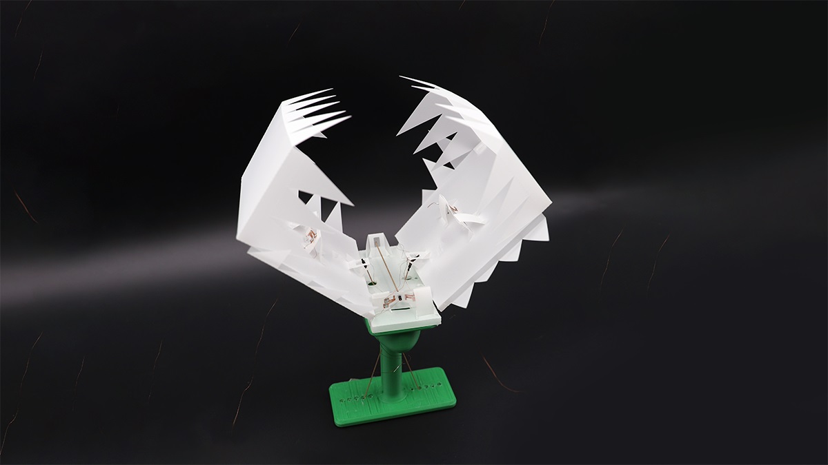 Robot origami w postaci pułapki na muchy Wenus (źródło: UCLA Samueli School of Engineering)