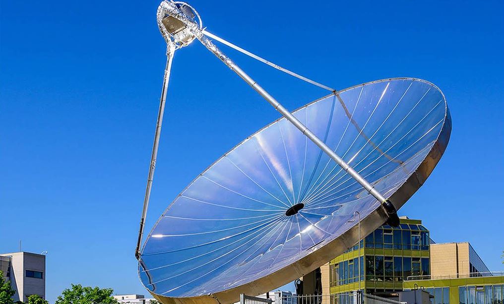 Antena solarna (Źródło: epfl)