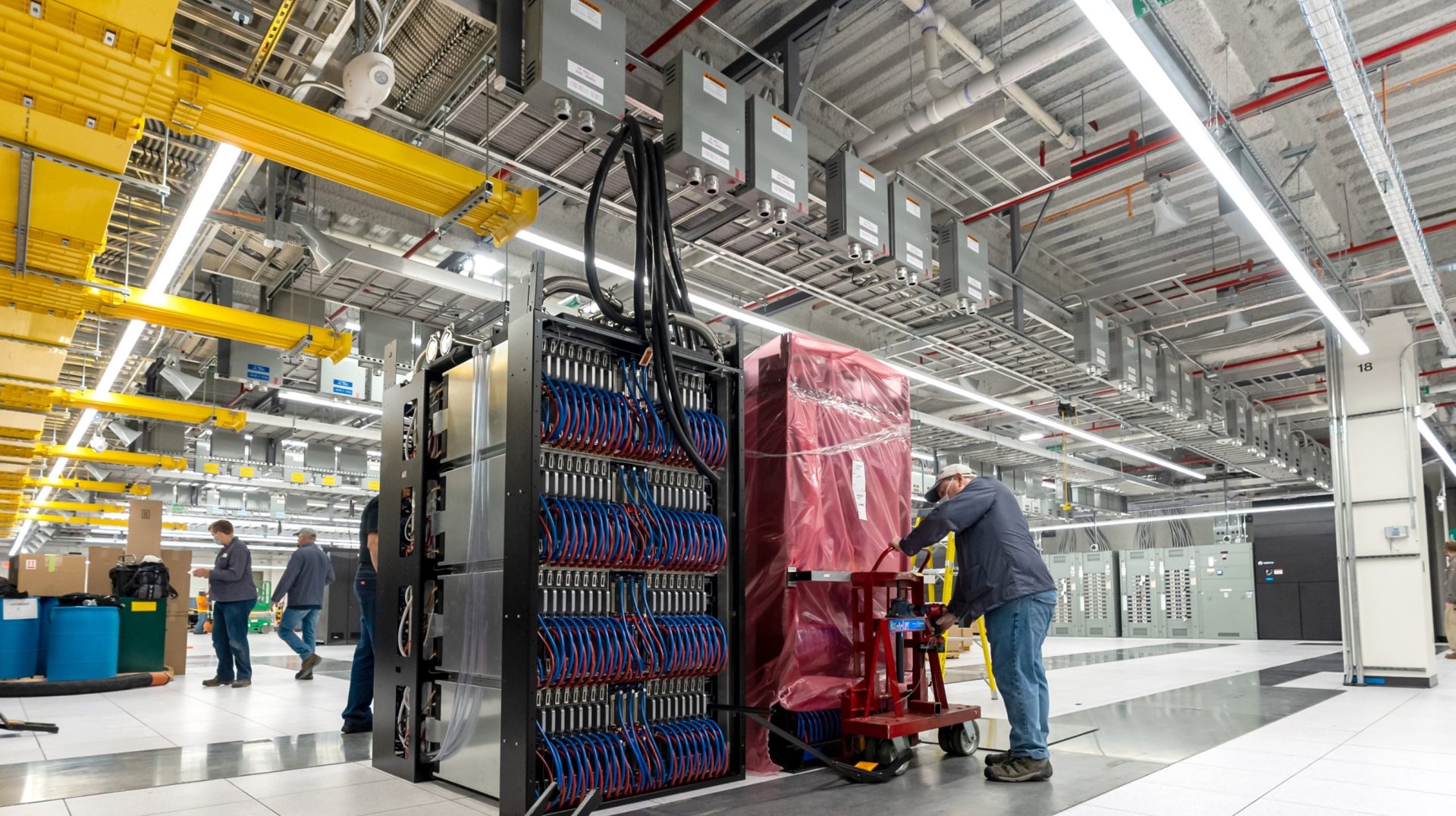 Superkomputer Frontier (źródło: Oak Ridge National Laboratory)