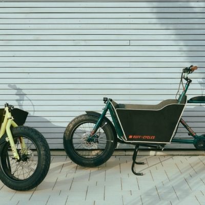 Cargo buddy e-bike (źródło: ruff-cycles.com)