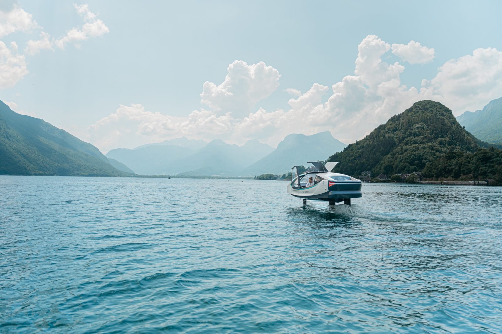Wodna taksówka Bubble (źródło: seabubbles.com)