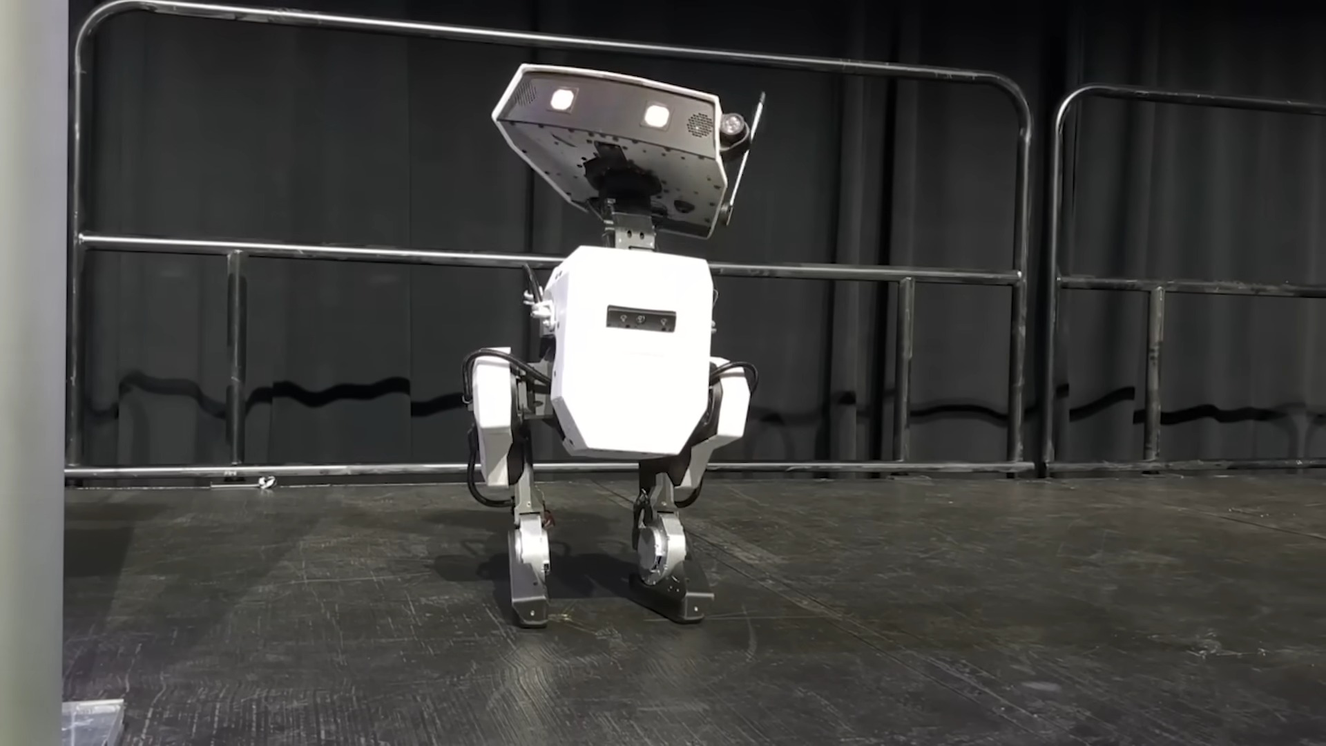 Nowy robot (źródło: Walt Disney Imagineering/YouTube)