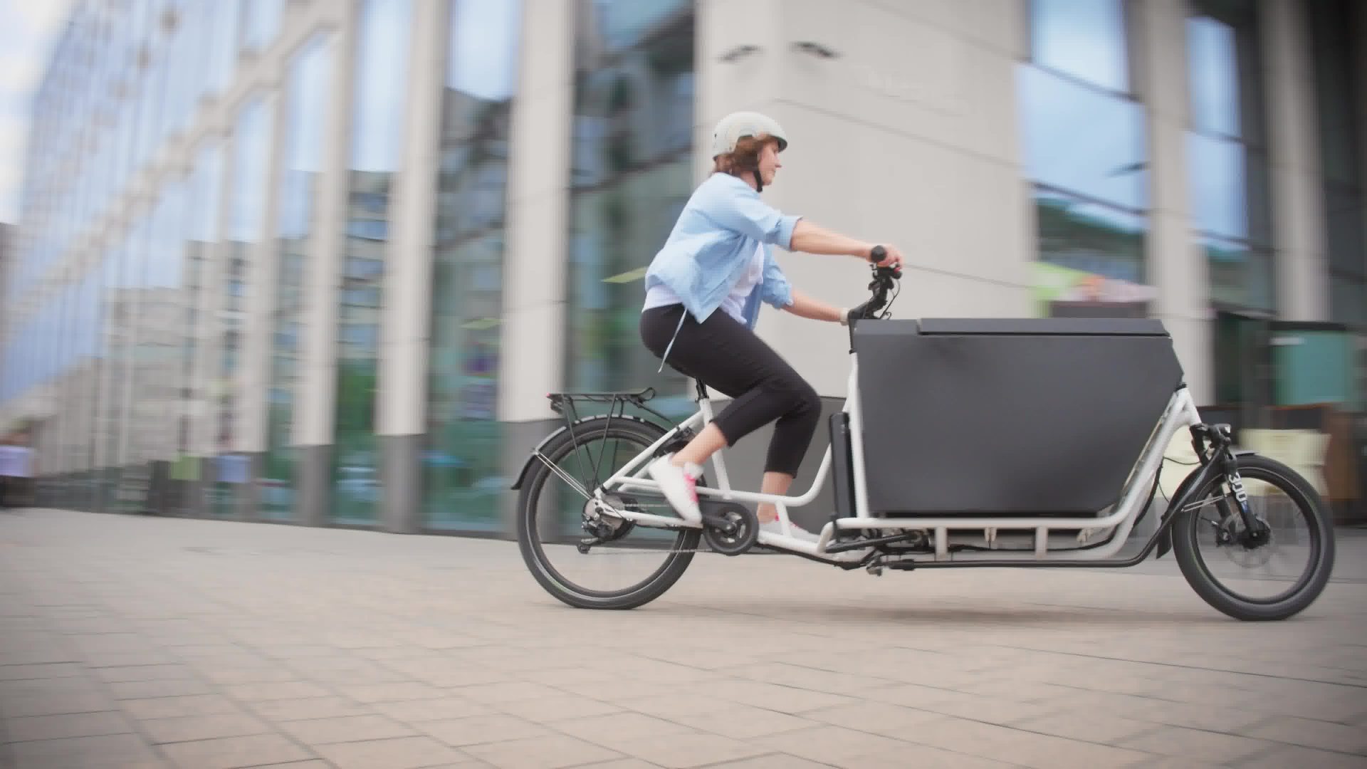 Nowy model towarowego roweru elektrycznego (źródło: Urvis Bike)