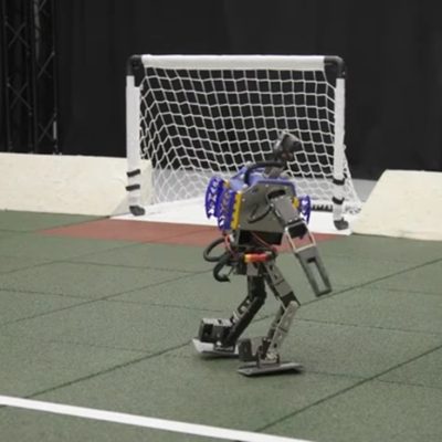 Roboty grają w piłkę (źródło: science.org)
